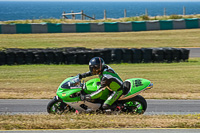 anglesey-no-limits-trackday;anglesey-photographs;anglesey-trackday-photographs;enduro-digital-images;event-digital-images;eventdigitalimages;no-limits-trackdays;peter-wileman-photography;racing-digital-images;trac-mon;trackday-digital-images;trackday-photos;ty-croes